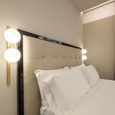 Luxury In The Heart Of 3* 卡利亚里