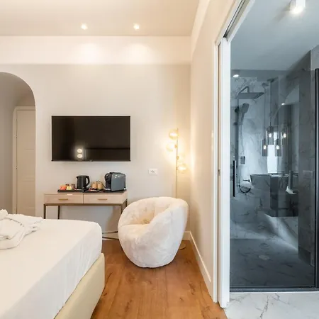 Luxury In The Heart Of בית הארחה 3*