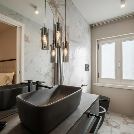 Luxury In The Heart Of * Cagliari