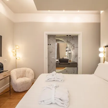 Guest house Luxury In The Heart Of *