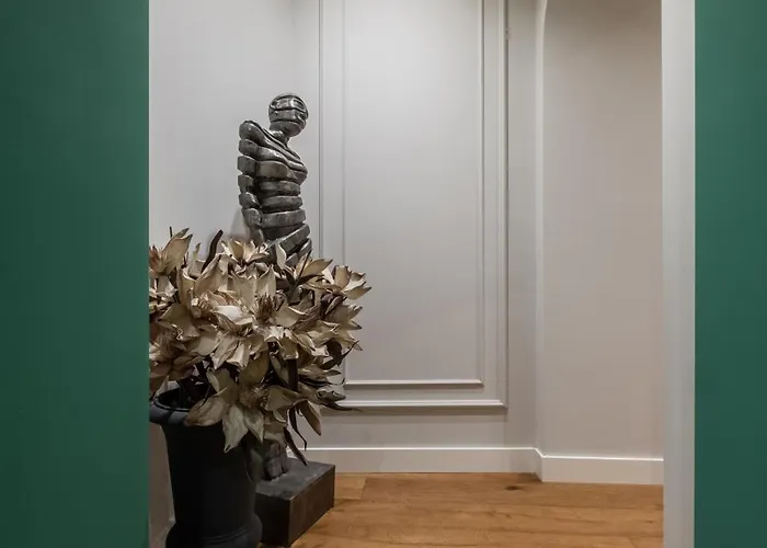 Luxury In The Heart Of ゲストハウス