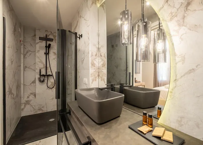 Luxury In The Heart Of ゲストハウス 3*