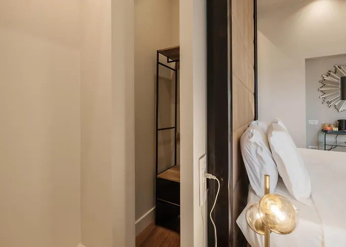 ゲストハウス Luxury In The Heart Of カリアリ