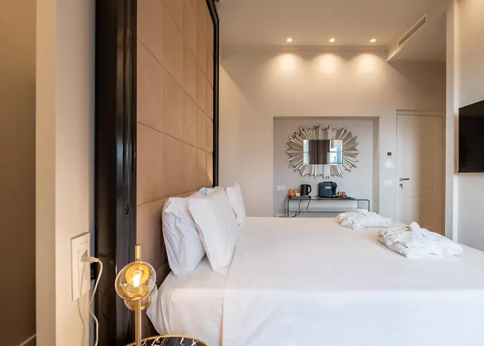 Luxury In The Heart Of ゲストハウス